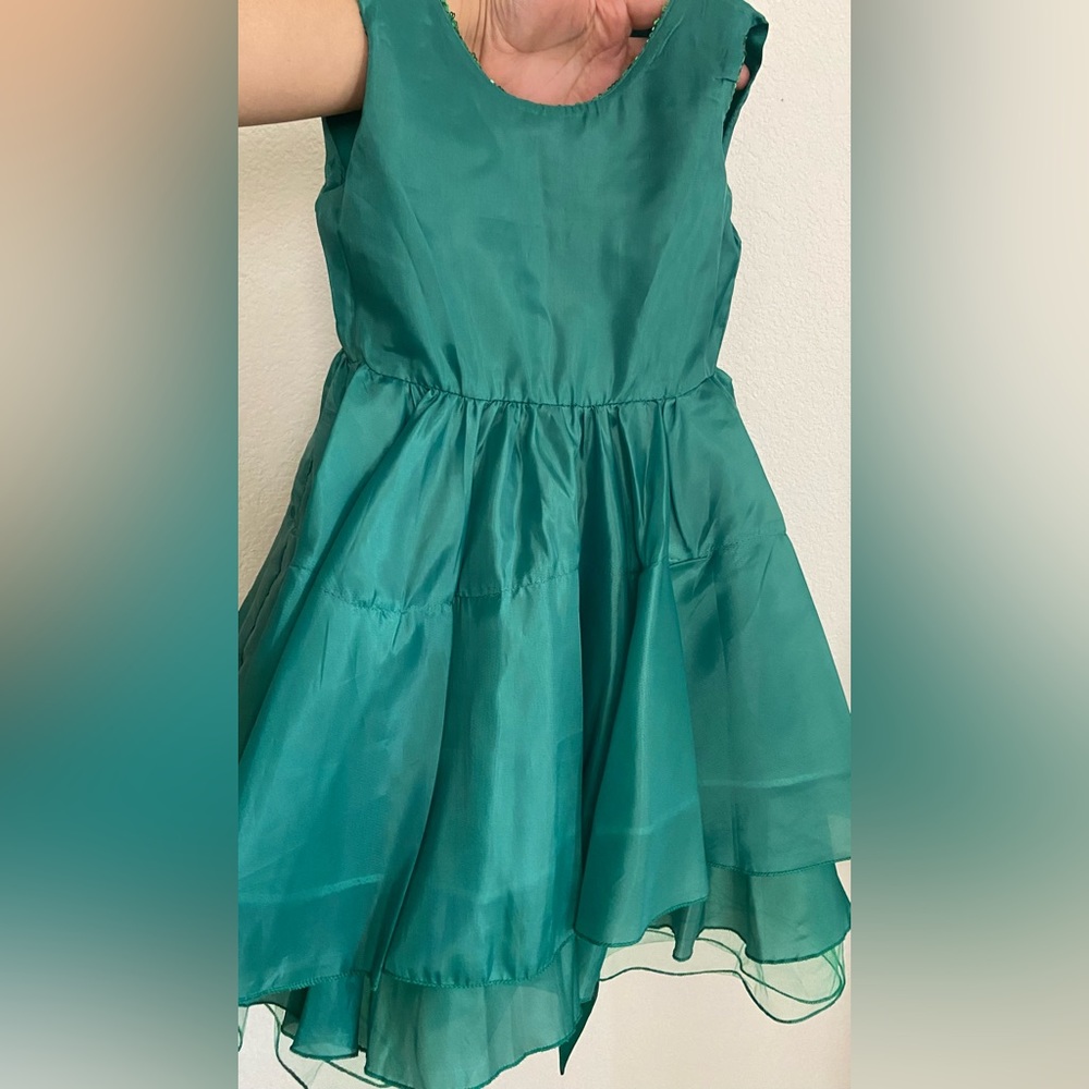 Dress for a 3-year-old, elegant and comfortable. Green color. - Picture 7 of 17